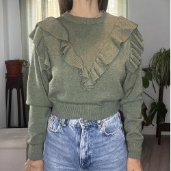 Jersey verde con volante.